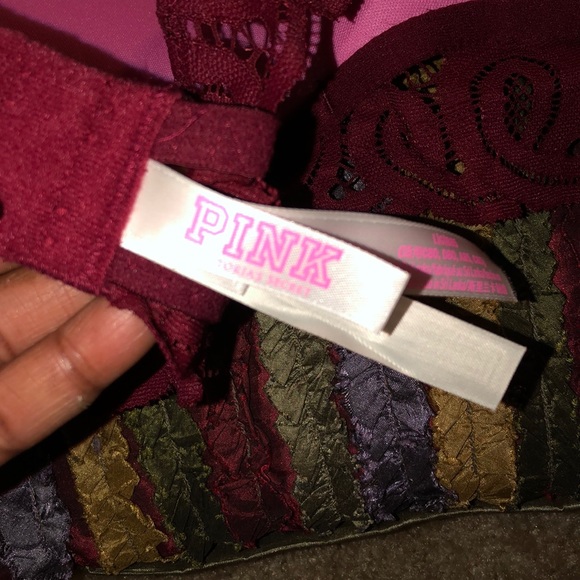 Victoria Secret - Picture 8 of 9